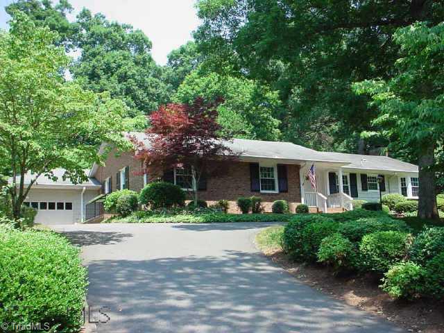 3365 Nottingham Road Winston-Salem, NC 27104 - Photo 1 of 9 Exterior Front.