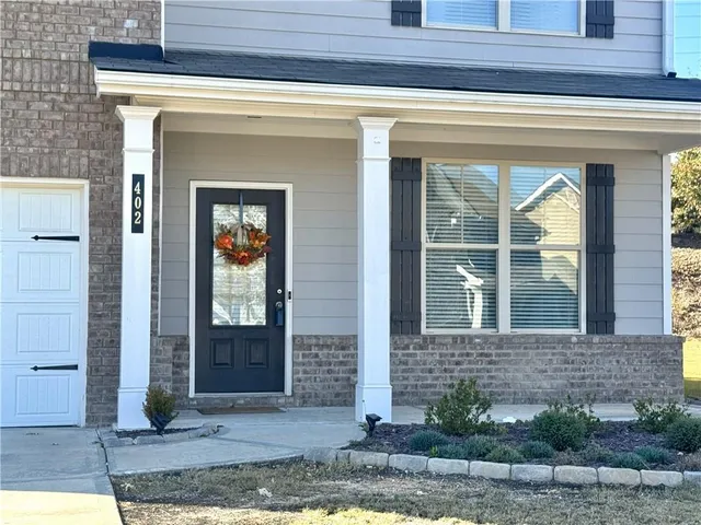 $2,600 | 402 Hinton Farm Wy. Way, Dacula, GA 30019