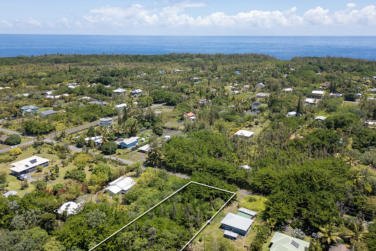 80 Ama U Road Keaau, HI 96749 - Photo 2 of 8 a view of a city with an outdoor space