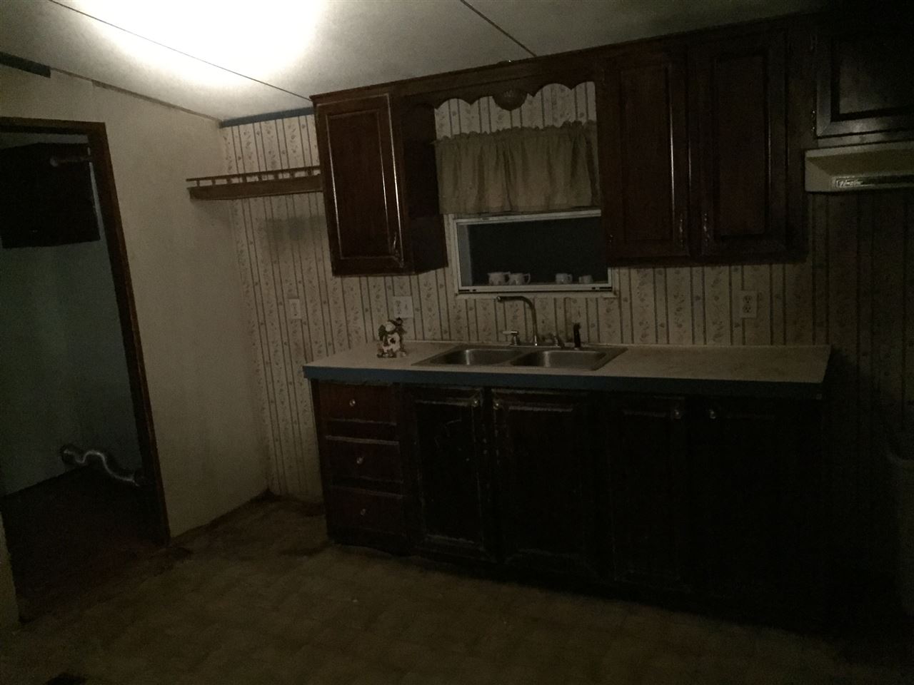 909 Cowford Bridge Road Spartanburg, SC 29302 - Photo 8 of 13