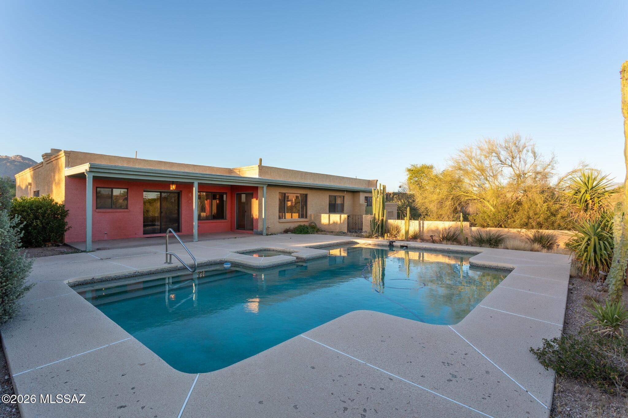 6090 East River Road Tucson, AZ 85750 - Photo 40 of 49
