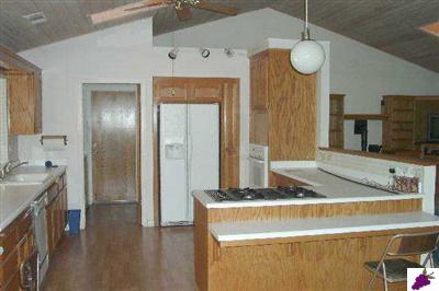 51674 Crane Valley Road Oakhurst, CA 93644 - Photo 2 of 8 Gallery Image 2