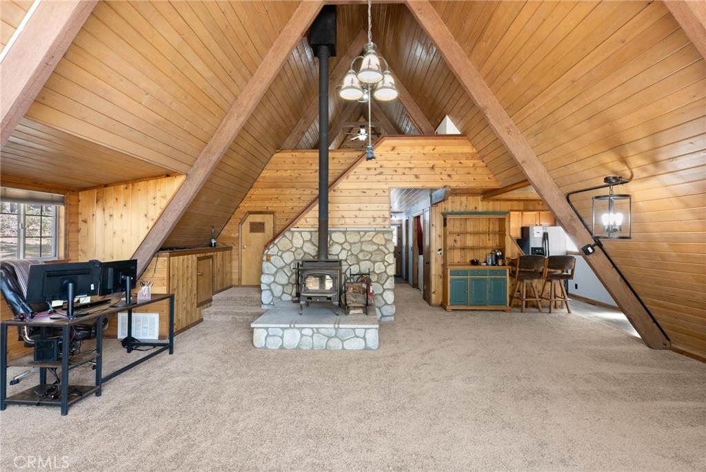 6069 Maple Avenue Angelus Oaks, CA 92305 - Photo 16 of 51 a view of entryway and hall