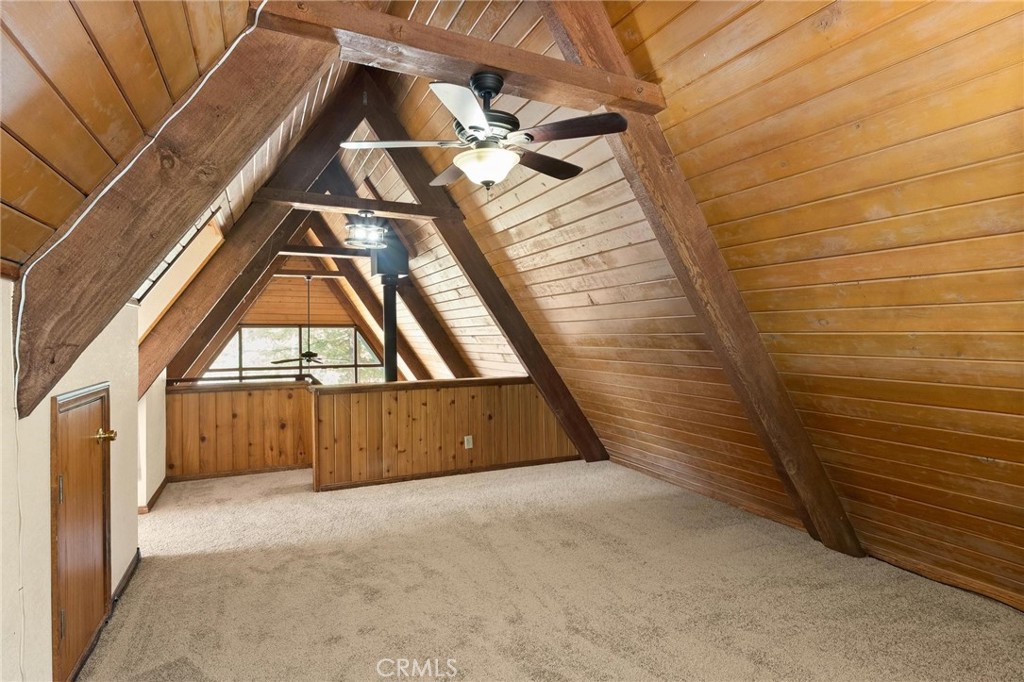 6069 Maple Avenue Angelus Oaks, CA 92305 - Photo 35 of 51 a view of a garage