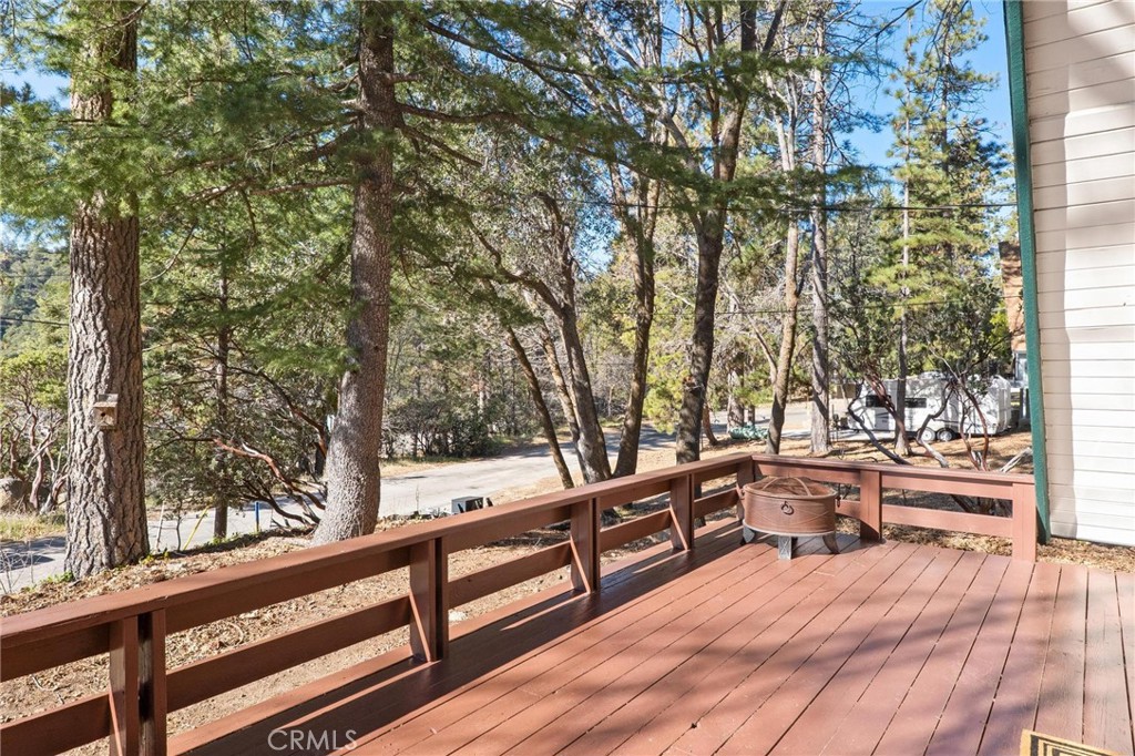 6069 Maple Avenue Angelus Oaks, CA 92305 - Photo 6 of 51 a view of outdoor space with seating