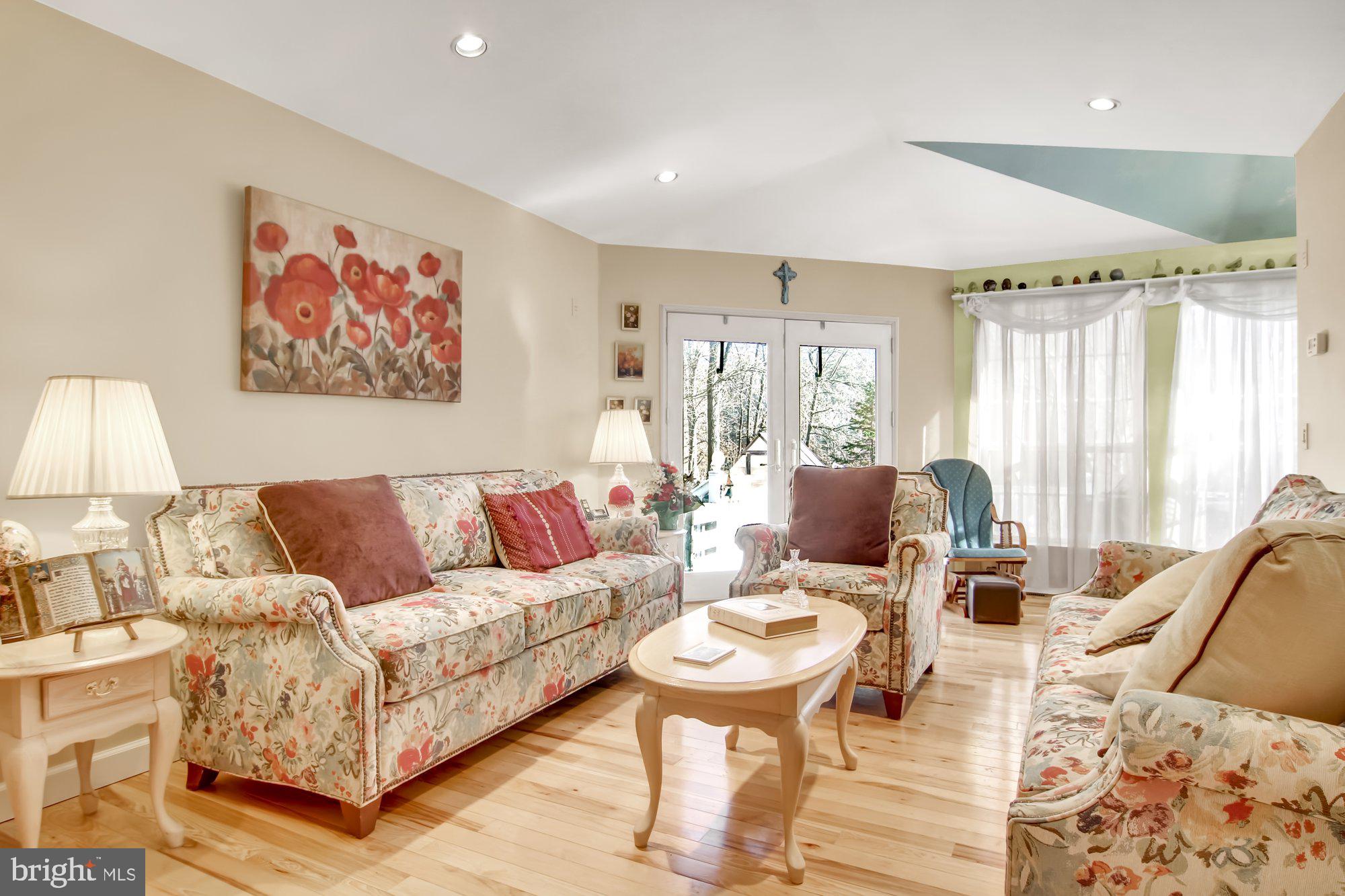 4905 Bossler Road Elizabethtown, PA 17022 - Photo 10 of 30 Gallery Image 10