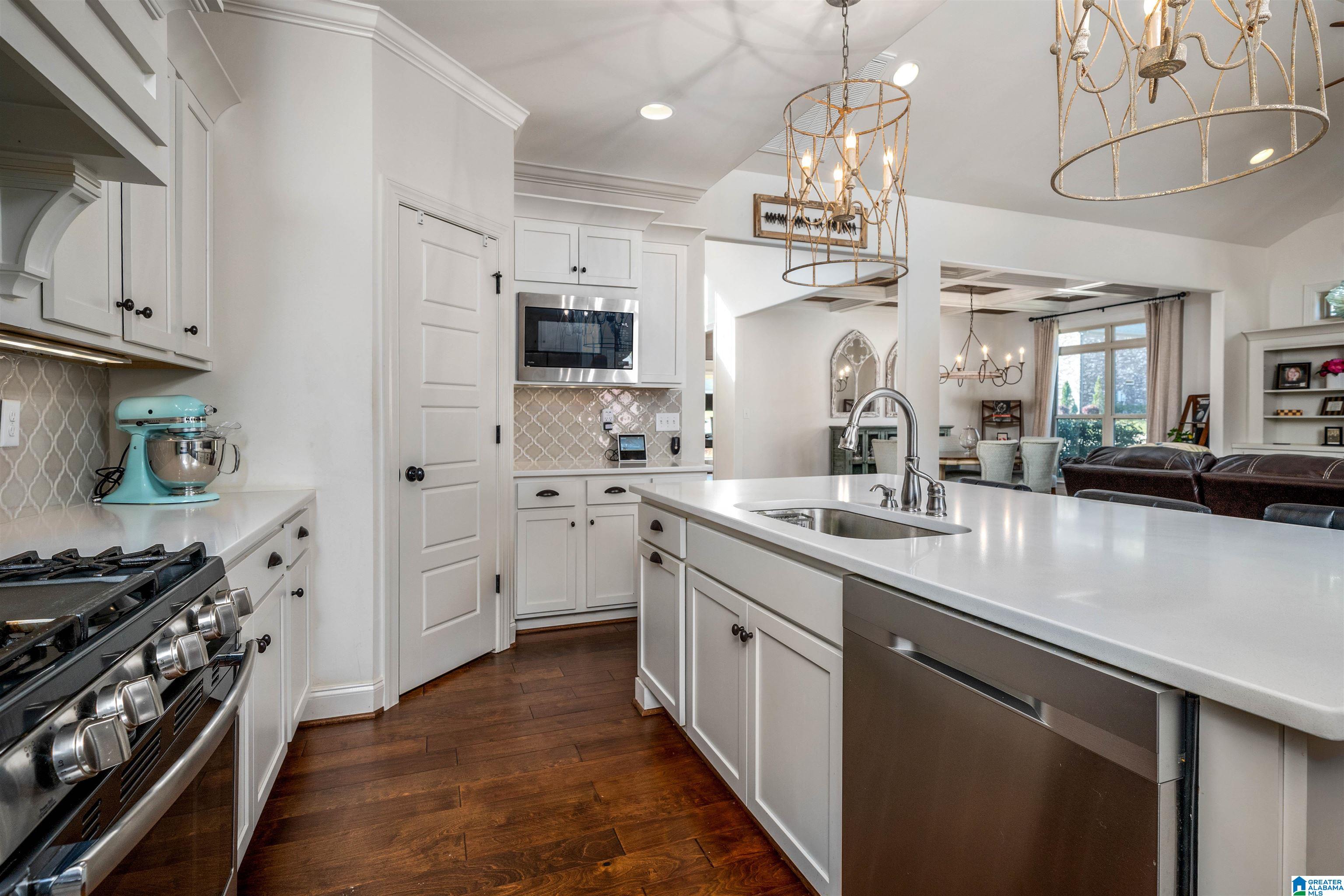 701 Kirkwall Cove Pelham, AL 35124 - Photo 15 of 63