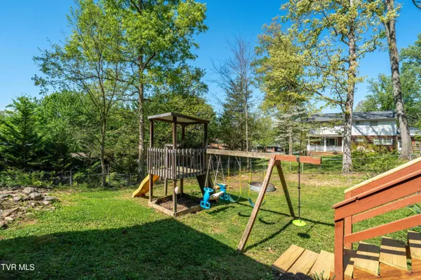 $337,000 | 1405 Brentwood Drive, Greeneville, TN 37743