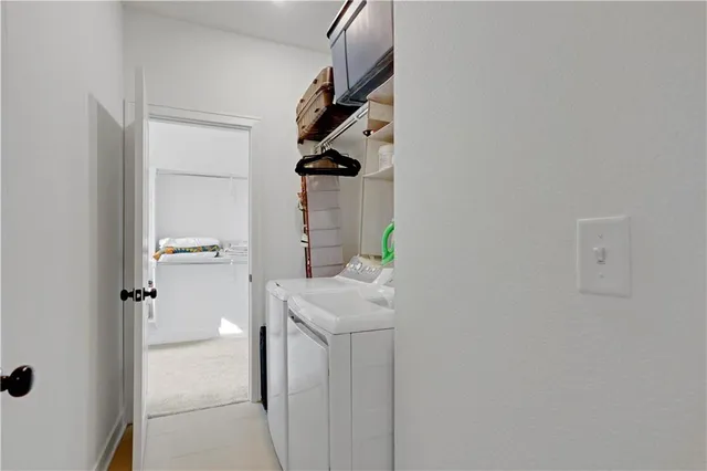 $305,000 | 7332 Aaron Street, Unit 24D, Parkville, MO 64152