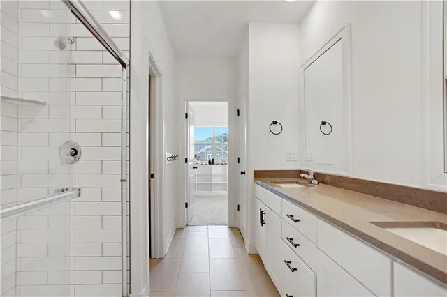 $305,000 | 7332 Aaron Street, Unit 24D, Parkville, MO 64152