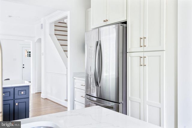 $1,400,000 | 2705 Mosby Street, Alexandria, VA 22305