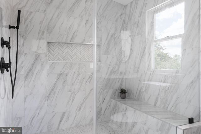 $1,400,000 | 2705 Mosby Street, Alexandria, VA 22305