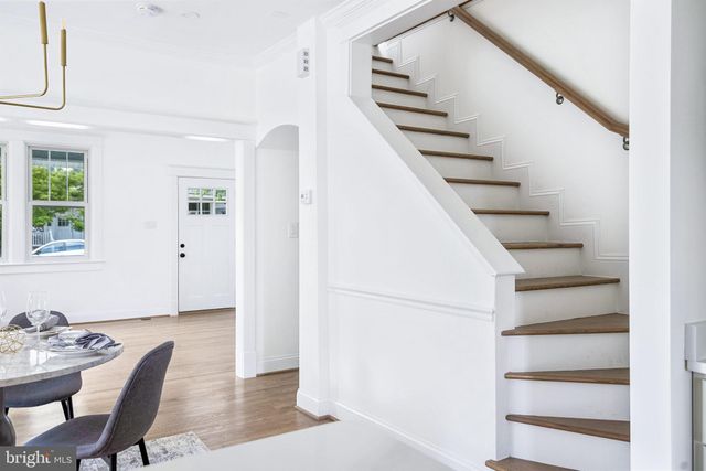 $1,400,000 | 2705 Mosby Street, Alexandria, VA 22305