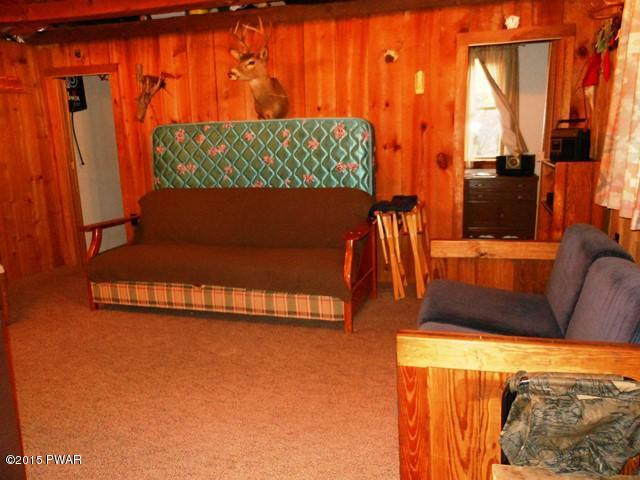 242 Pine Flats Road Dingmans Ferry, PA 18328 - Photo 9 of 13