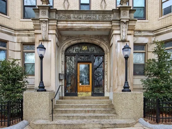 $2,950 | 56 Charlesgate East, Unit 146, Boston, MA 02215