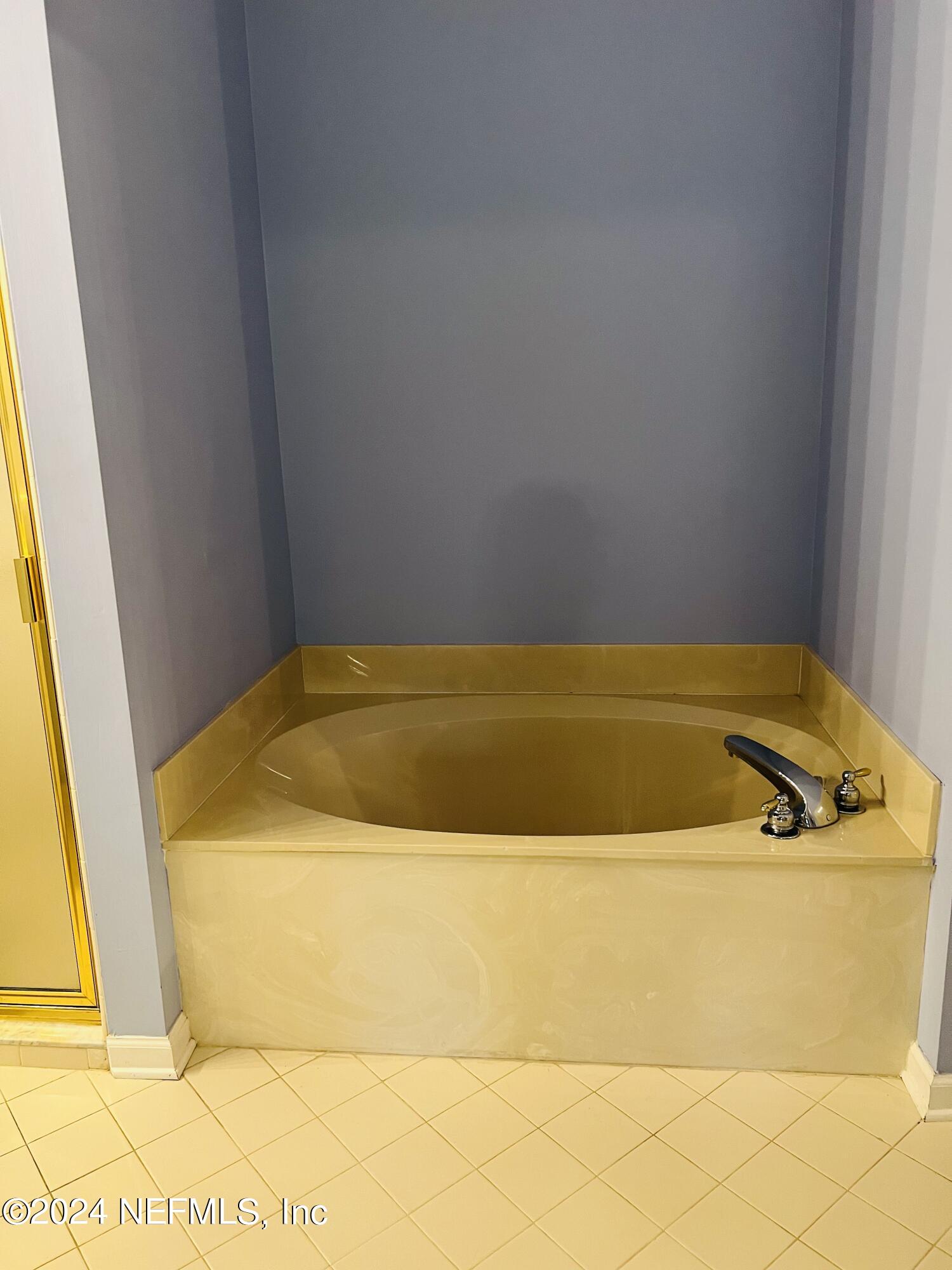 91 Fox Valley Drive Orange Park, FL 32073 - Photo 11 of 28 a view of bathroom