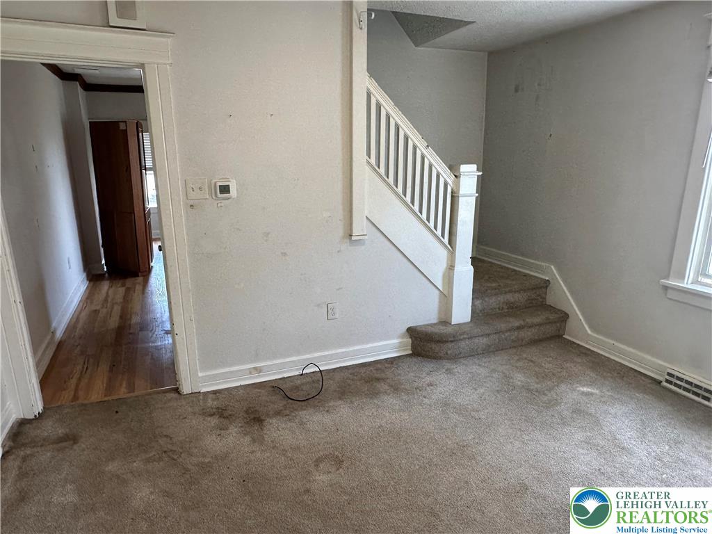 123 Spring Street Nazareth, PA 18064 - Photo 7 of 20 Gallery Image 7
