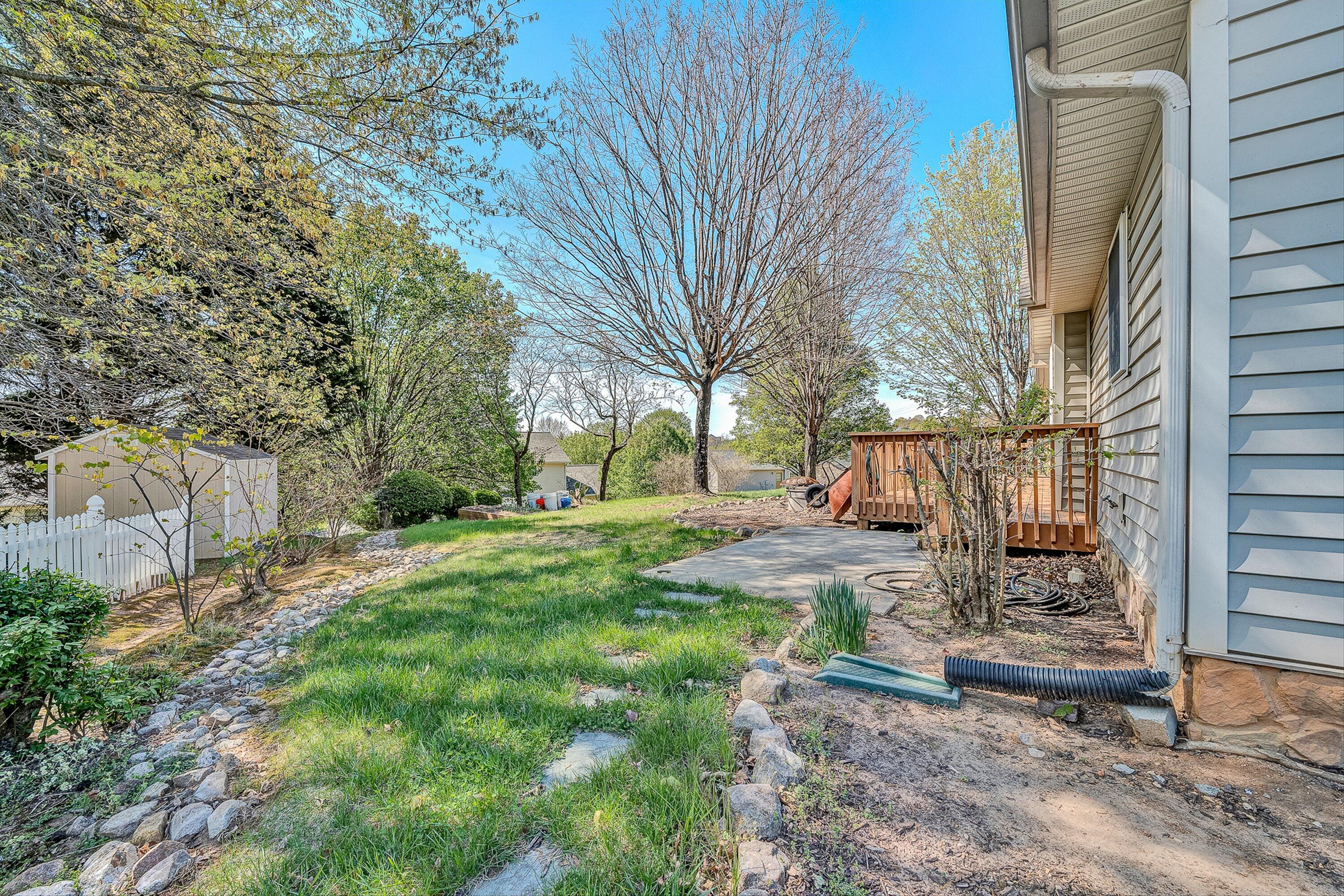 5610 Cortland Road Roanoke, VA 24019 - Photo 32 of 36 31-VM-00666