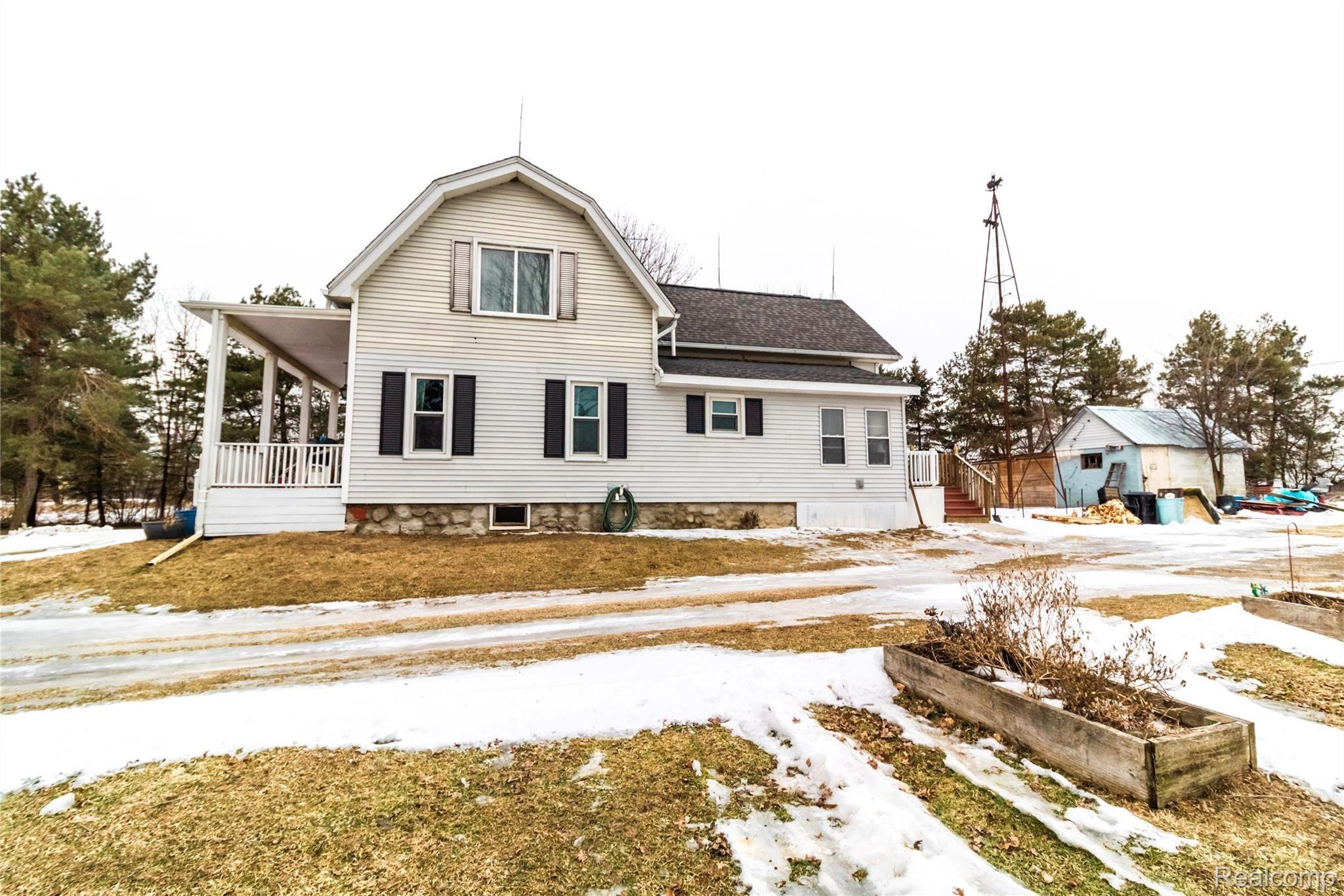 13618 Foley Road Capac, MI 48014 - Photo 2 of 25 Side.jpg