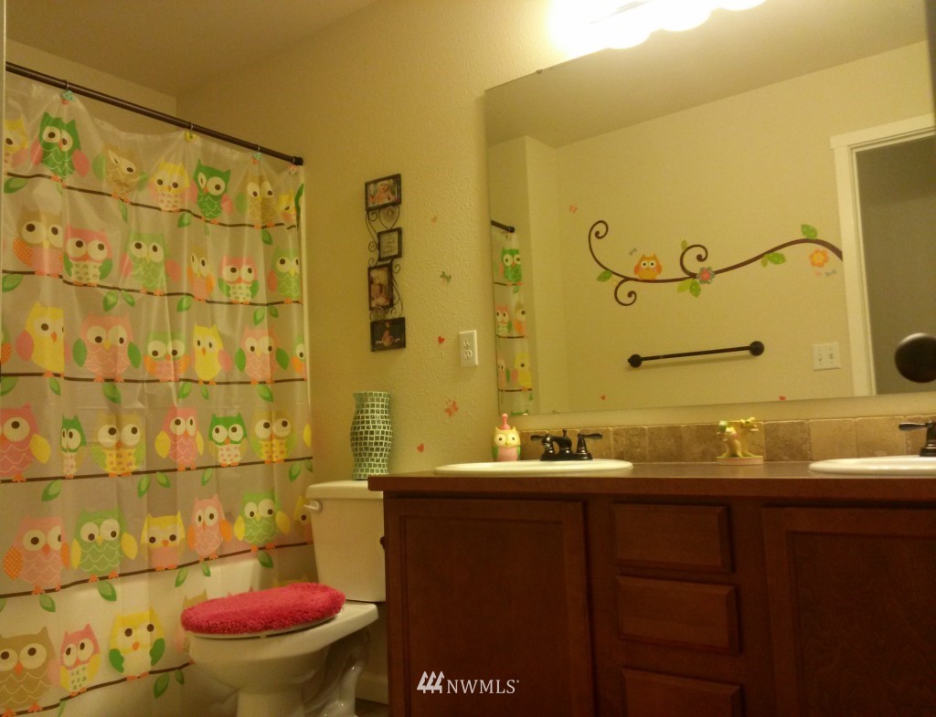 5000 Northeast 3rd Street Renton, WA 98059 - Photo 13 of 15