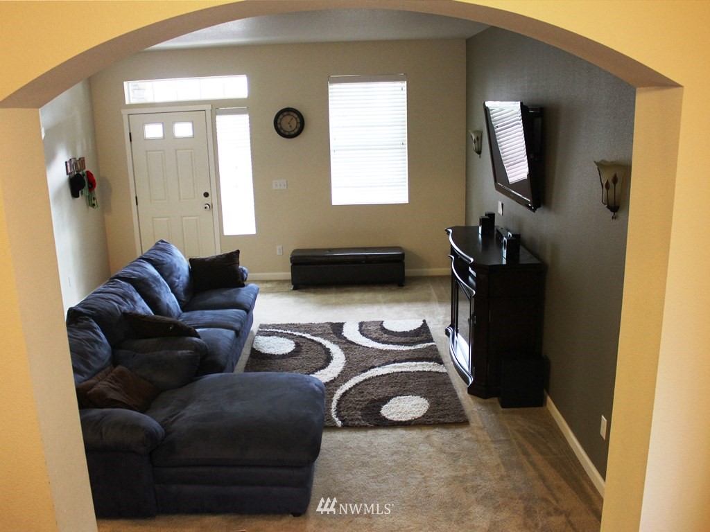 5000 Northeast 3rd Street Renton, WA 98059 - Photo 4 of 15