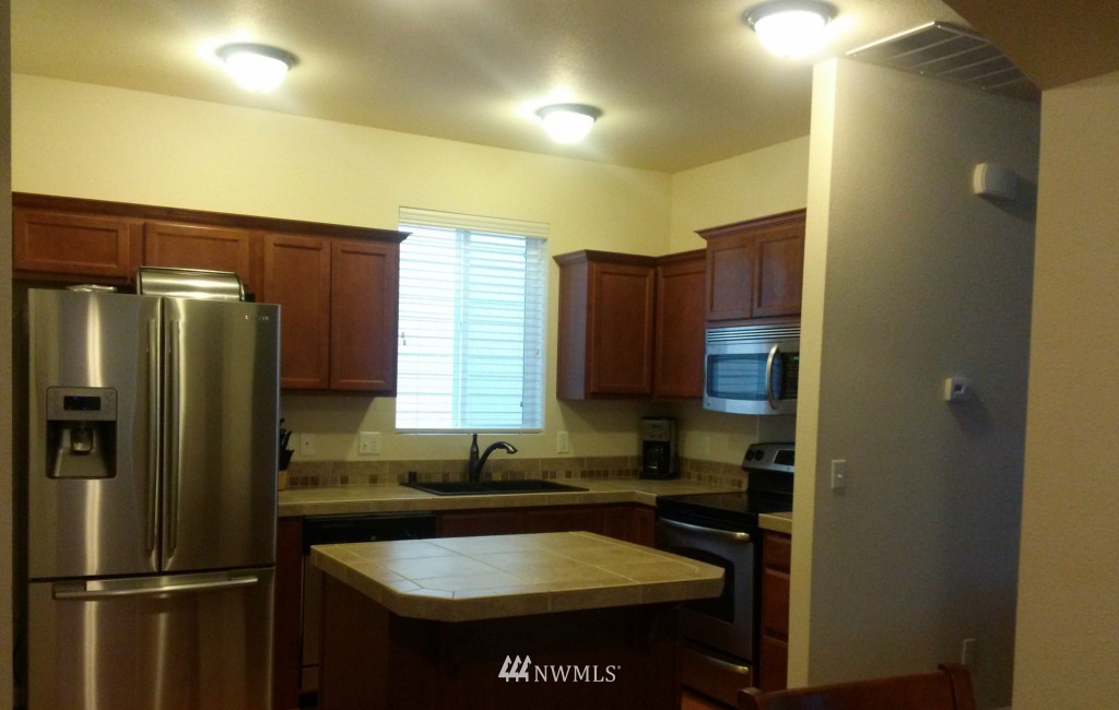 5000 Northeast 3rd Street Renton, WA 98059 - Photo 5 of 15