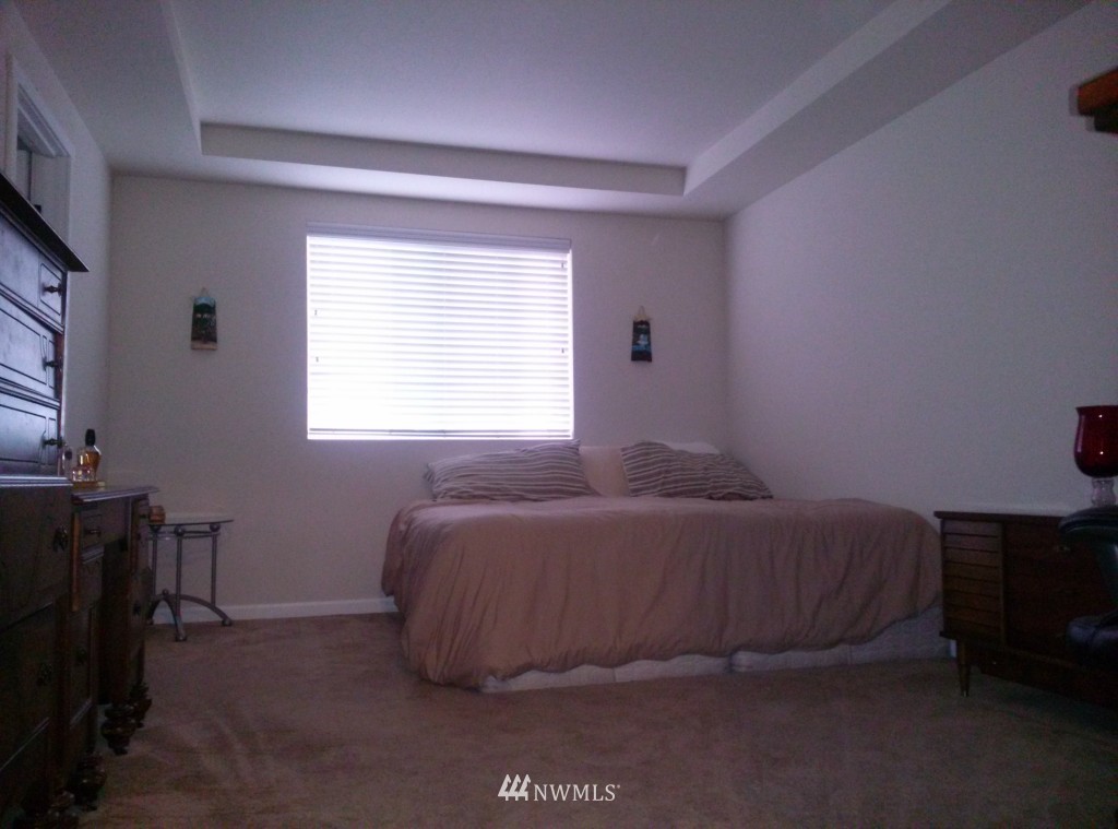 5000 Northeast 3rd Street Renton, WA 98059 - Photo 8 of 15