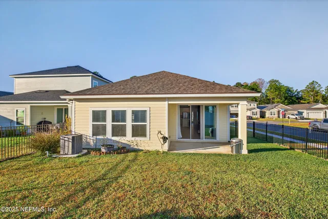 $2,100 | 75598 Blackbird Drive, Yulee, FL 32097