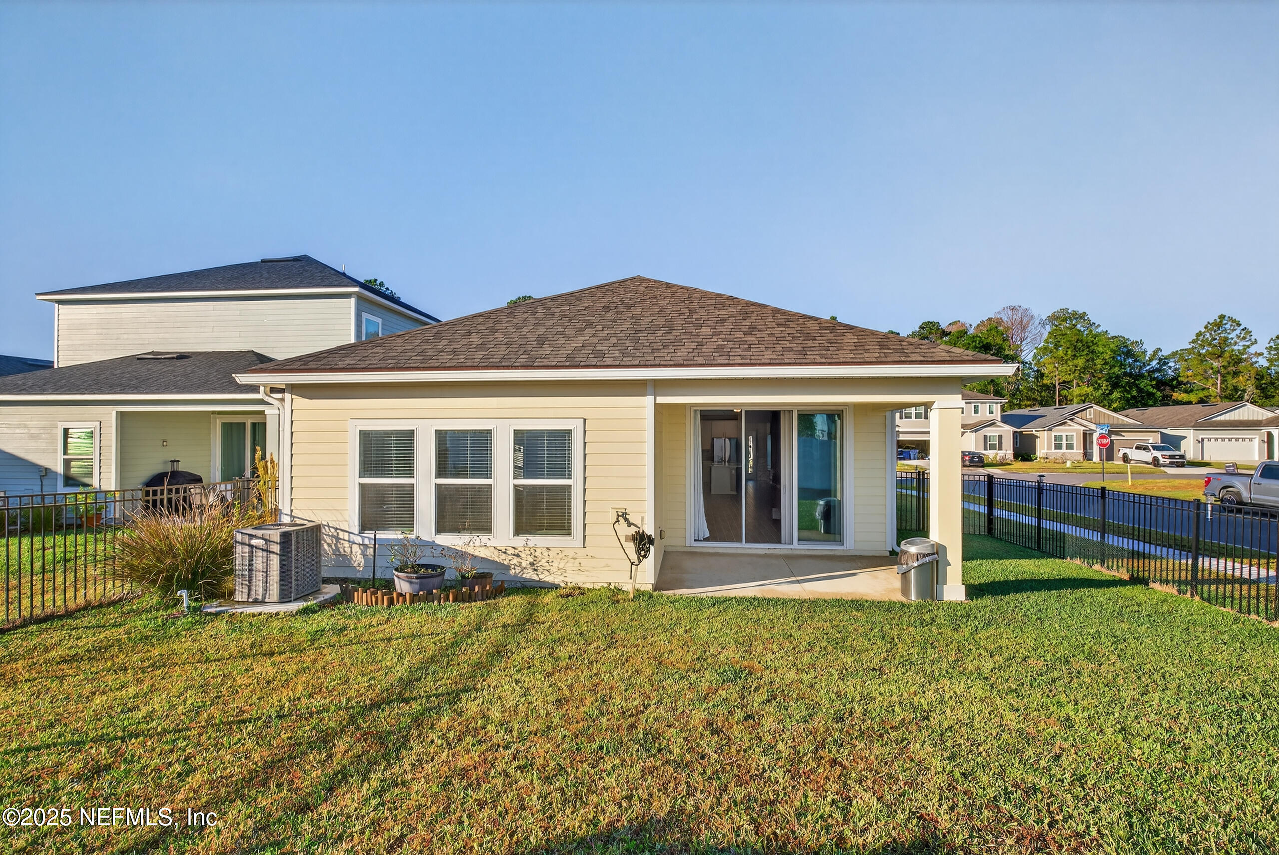 75598 Blackbird Drive Yulee, FL 32097 - Photo 28 of 30 Back