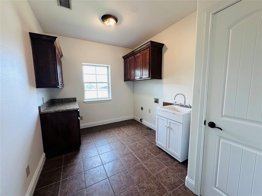 192 Randy Street Gun Barrel City, TX 75156 - Photo 18 of 37