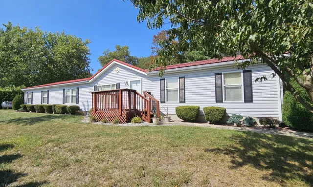 $210,000 | 9564 West 100 South, Winamac, IN 46996