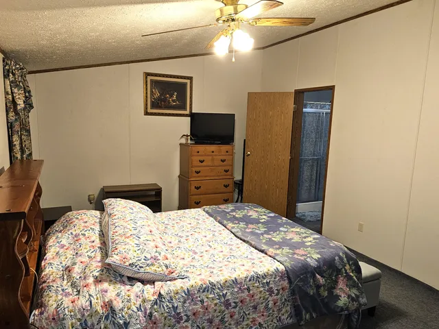 $210,000 | 9564 West 100 South, Winamac, IN 46996