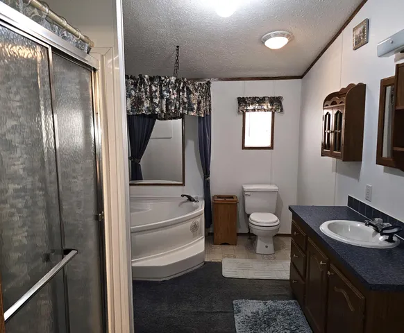 $210,000 | 9564 West 100 South, Winamac, IN 46996