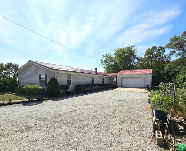 $210,000 | 9564 West 100 South, Winamac, IN 46996