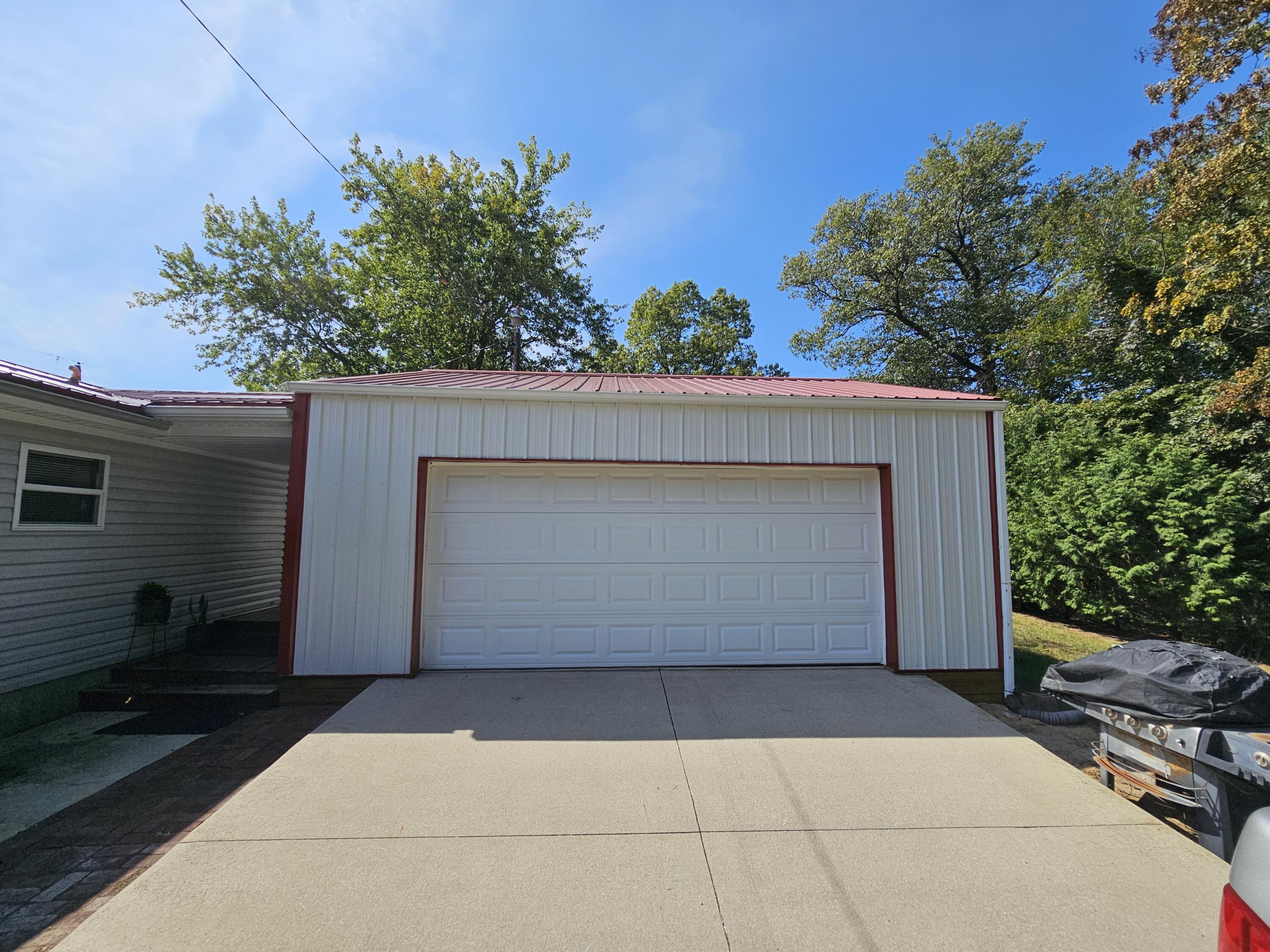 9564 West 100 South Winamac, IN 46996 - Photo 36 of 42 3000x2250