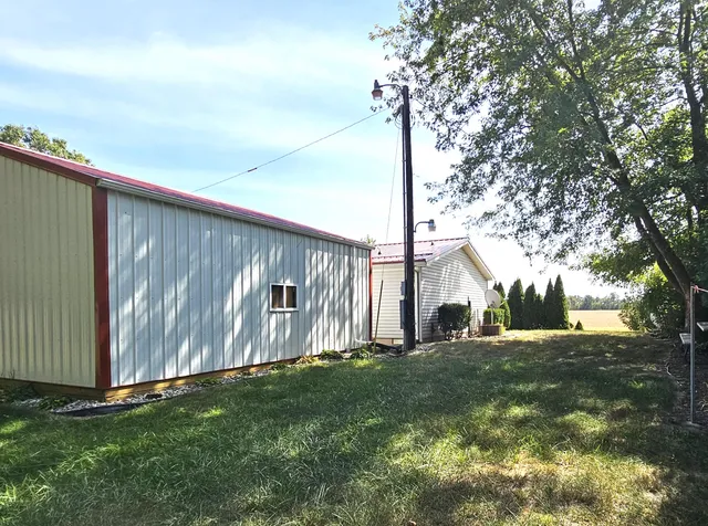 $210,000 | 9564 West 100 South, Winamac, IN 46996