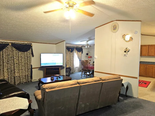 $210,000 | 9564 West 100 South, Winamac, IN 46996