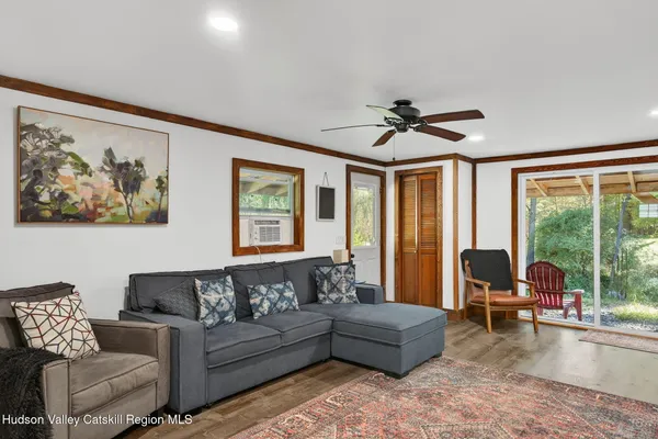 $549,000 | 40 Paddock Road, East Durham, NY 12423