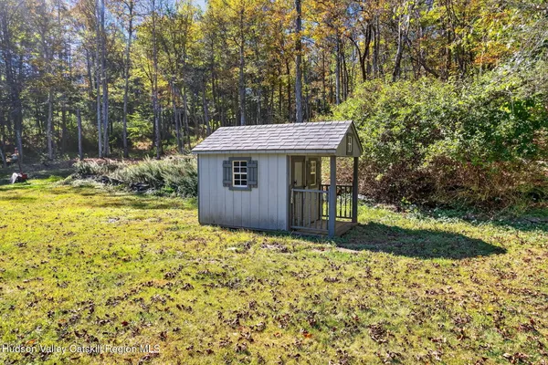 $549,000 | 40 Paddock Road, East Durham, NY 12423