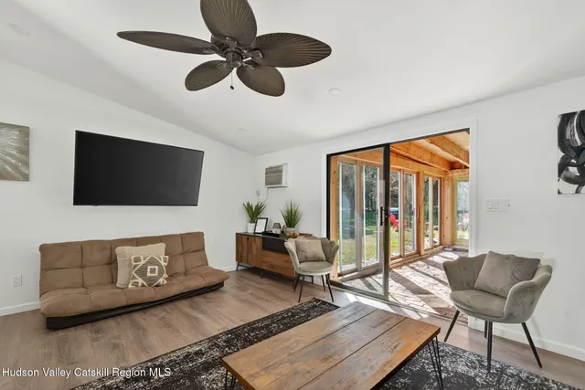 $549,000 | 40 Paddock Road, East Durham, NY 12423