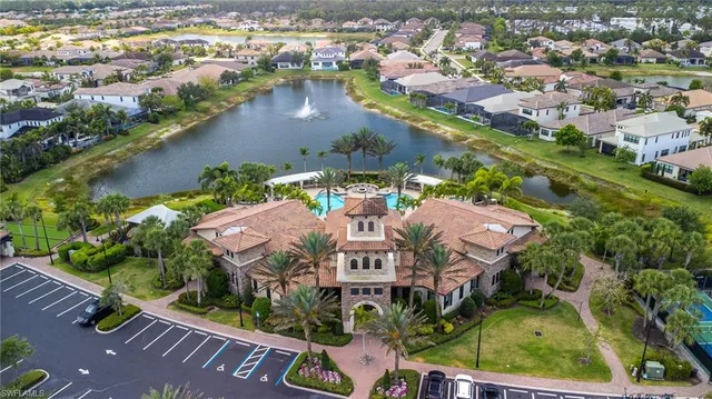 $699,000 | 9231 Shadow Oak Lane, Naples, FL 34120