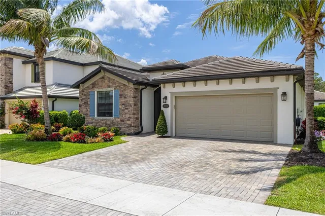 $699,000 | 9231 Shadow Oak Lane, Naples, FL 34120