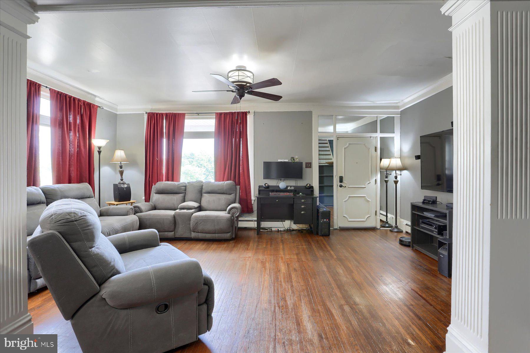 204 South State Road Marysville, PA 17053 - Photo 5 of 34 Living Room