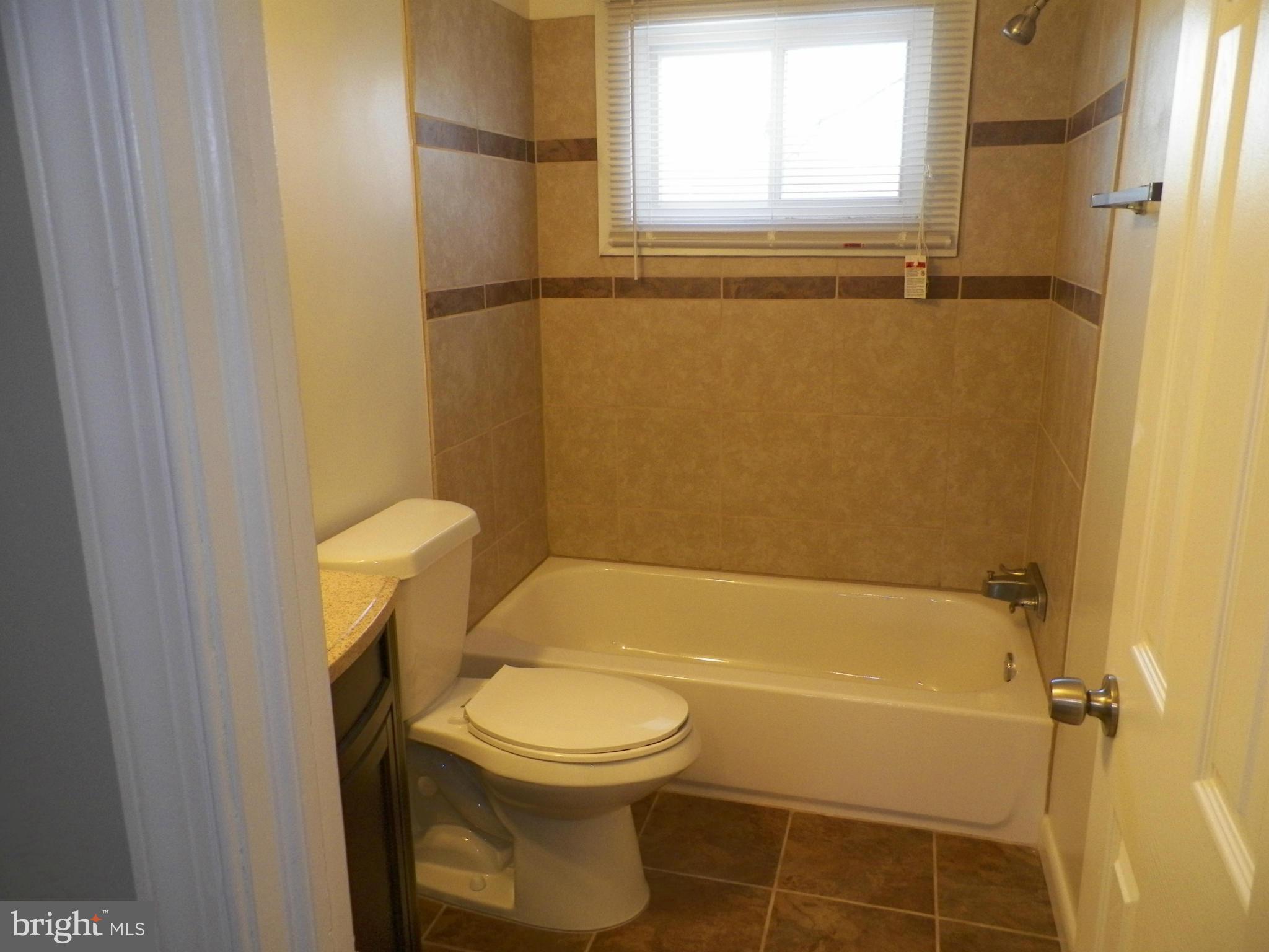 3814 Milford Mill Road Baltimore, MD 21244 - Photo 13 of 30 Bath