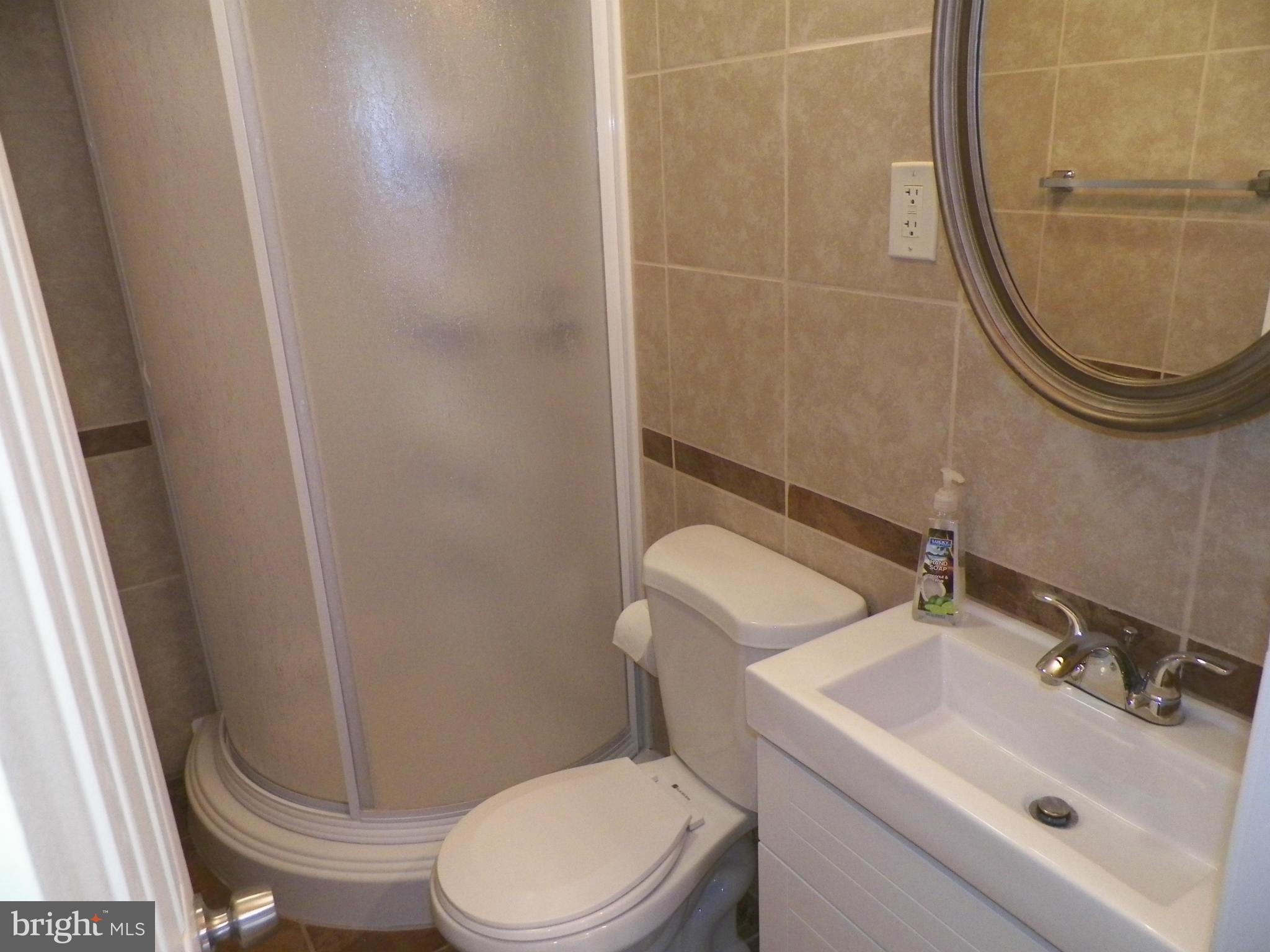 3814 Milford Mill Road Baltimore, MD 21244 - Photo 19 of 30 Bath