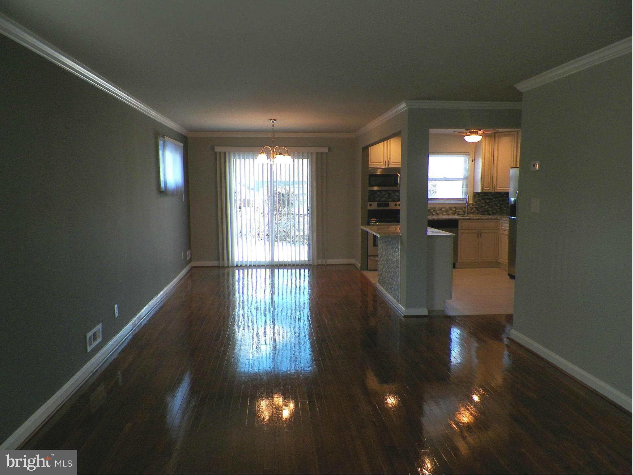 3814 Milford Mill Road Baltimore, MD 21244 - Photo 5 of 30 View