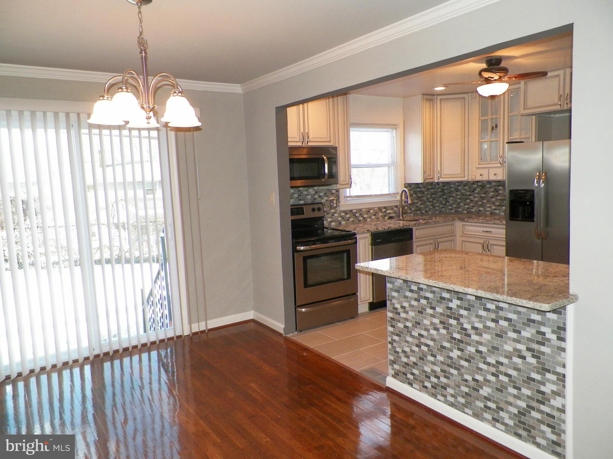 3814 Milford Mill Road Baltimore, MD 21244 - Photo 6 of 30 Kitchen