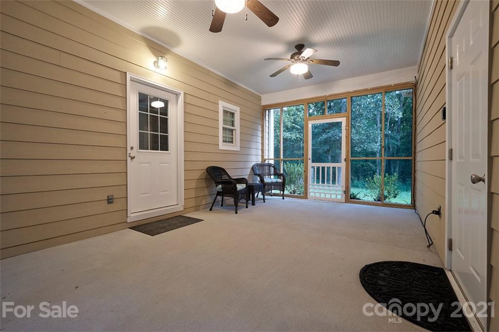 1090 Hay Row Road Lake Wylie, SC 29710 - Photo 22 of 46 Gallery Image 22