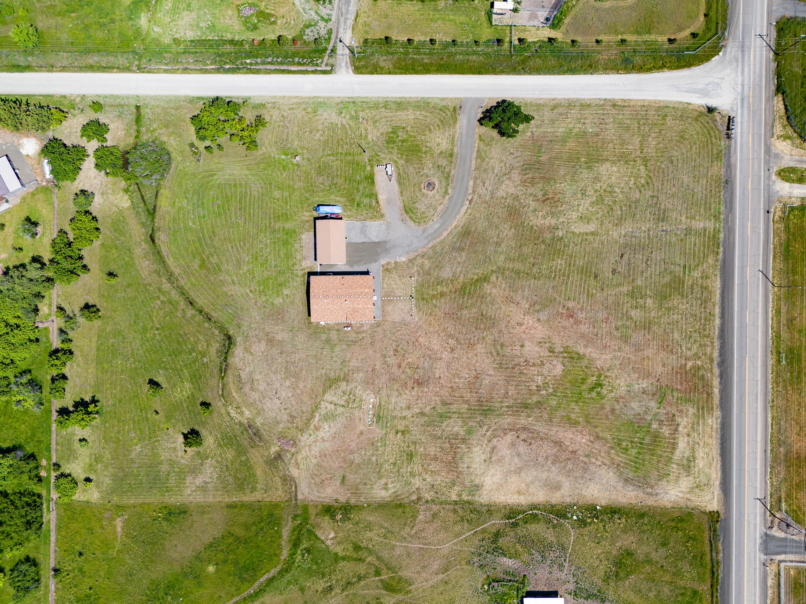 14399 Avalon Road White City, OR 97503 - Photo 30 of 38 Five level acres with views!