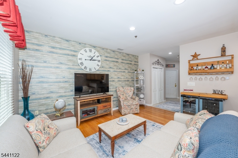 30 Federal Hill Road, Unit 8 Pompton Lakes, NJ 07442 - Photo 12 of 34